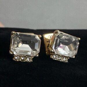 WHITE HOUSE BLACK MARKET EARRINGS POST STUD CLEAR/ GOLD TONE GLASS CZ